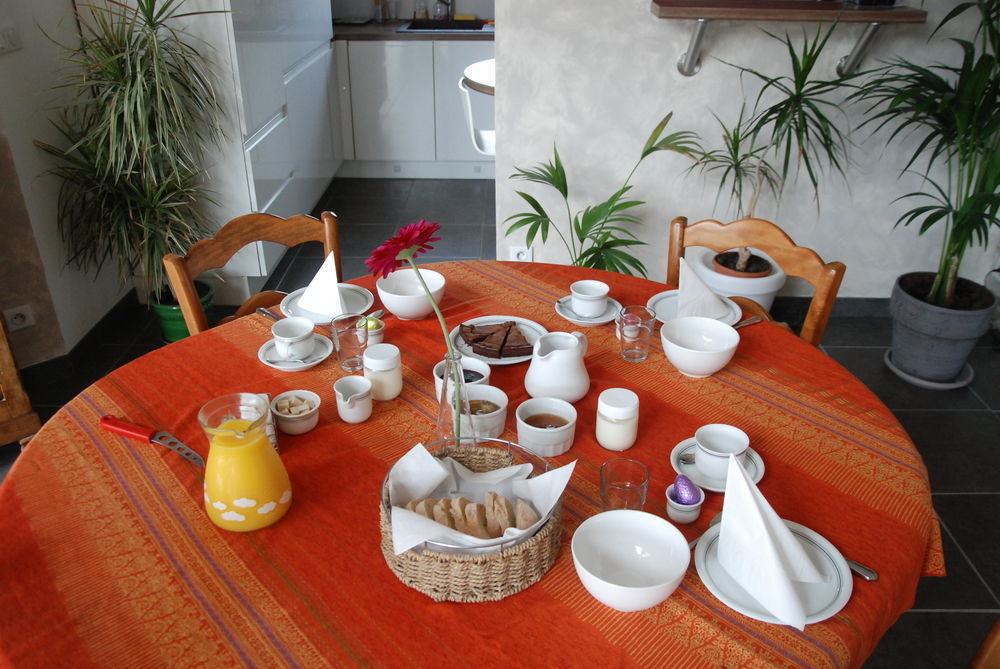 Les Condamines Bed and Breakfast Antoingt Εξωτερικό φωτογραφία